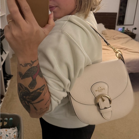 Coach cream shoulder bag - Picture 11 of 11
